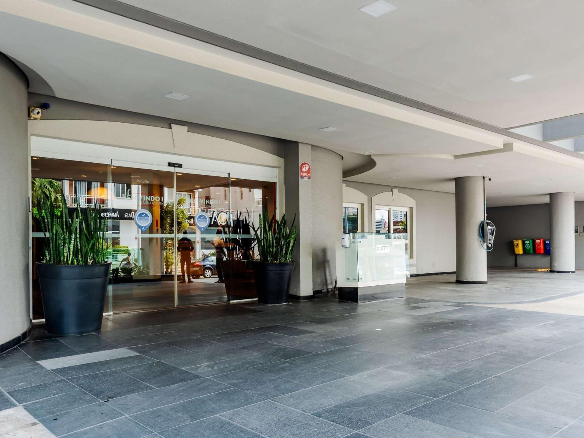 Ibis Joinville Eksteriør bilde