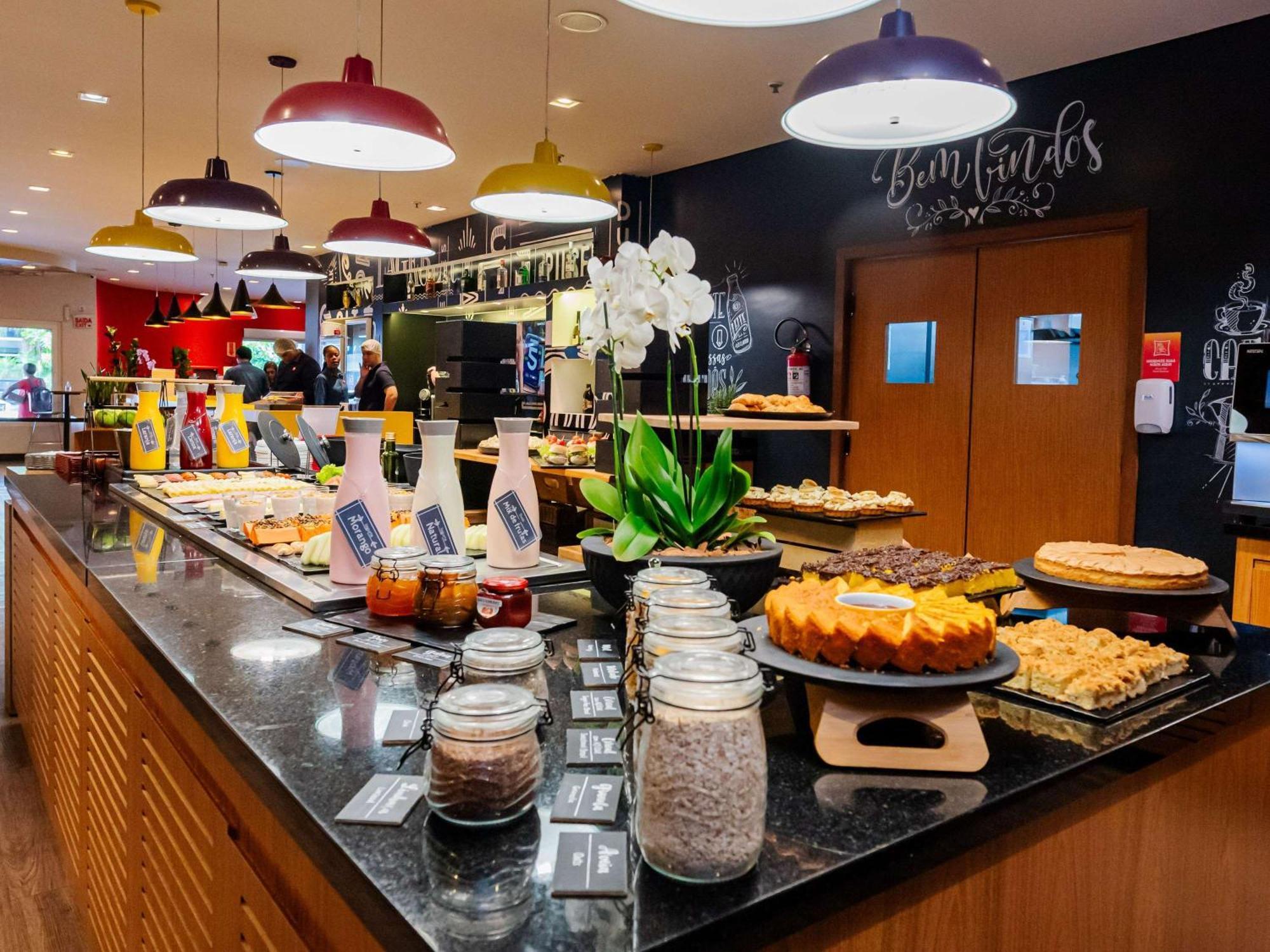 Ibis Joinville Eksteriør bilde